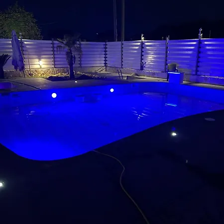 Appartement Miriam Con Piscina Castel Volturno